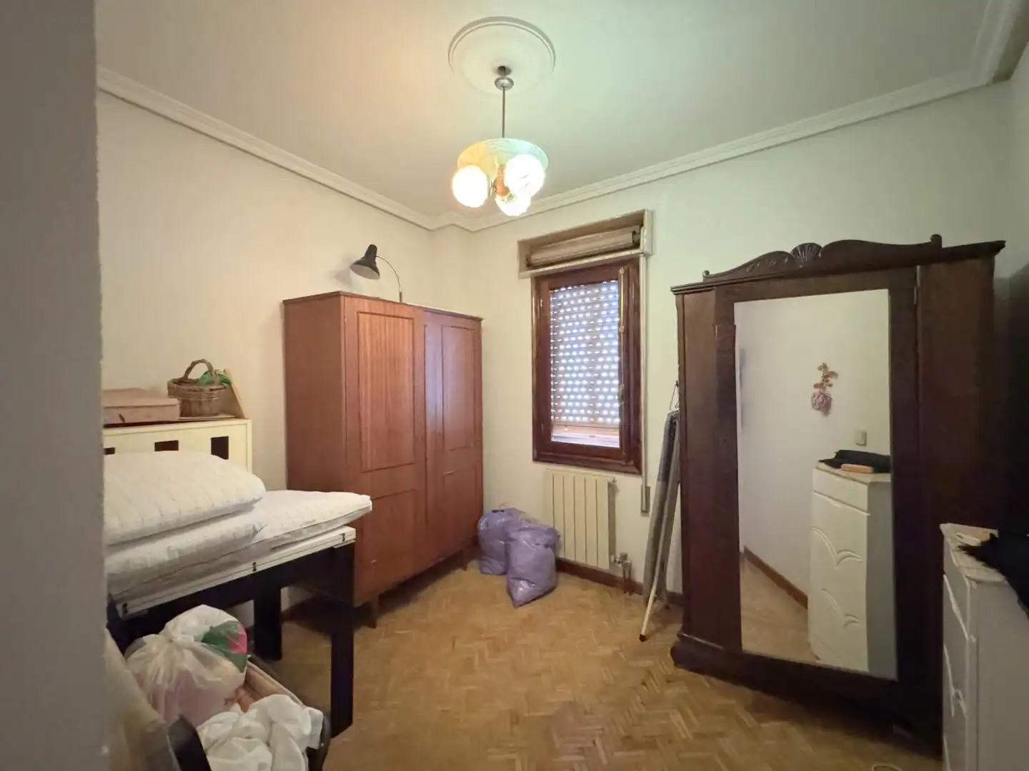 Bedroom of Houses for sale in Candeleda, Ávila