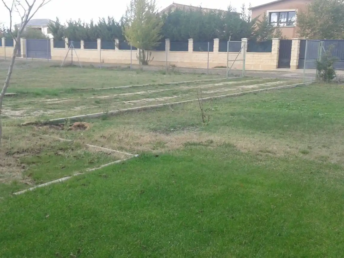 Terreno en venta en La Pedraja de Portillo 