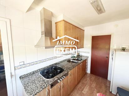 Kitchen of Apartment for sale in  Lleida Capital  with Heating, Furnished and Oven