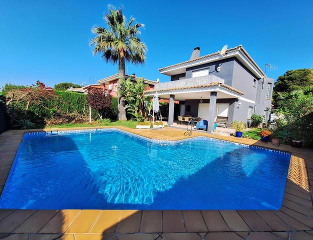 Casa-chalet en Venta en Sigalero en Heliópolis