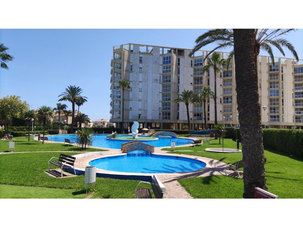 Piscina de Casa adosada en venta en El Puig de Santa Maria con Aire acondicionado, Calefacción y Jardín privado