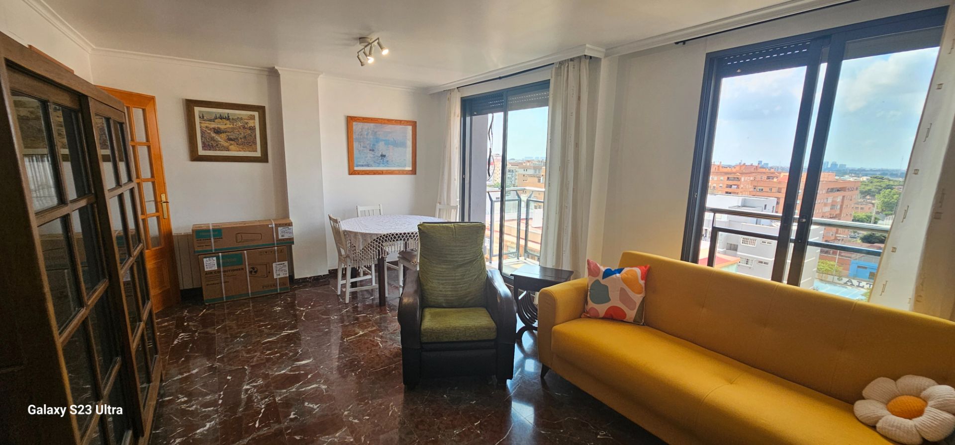 Living room of Flat to rent in  Valencia Capital  with Air Conditioner, Furnished and Oven