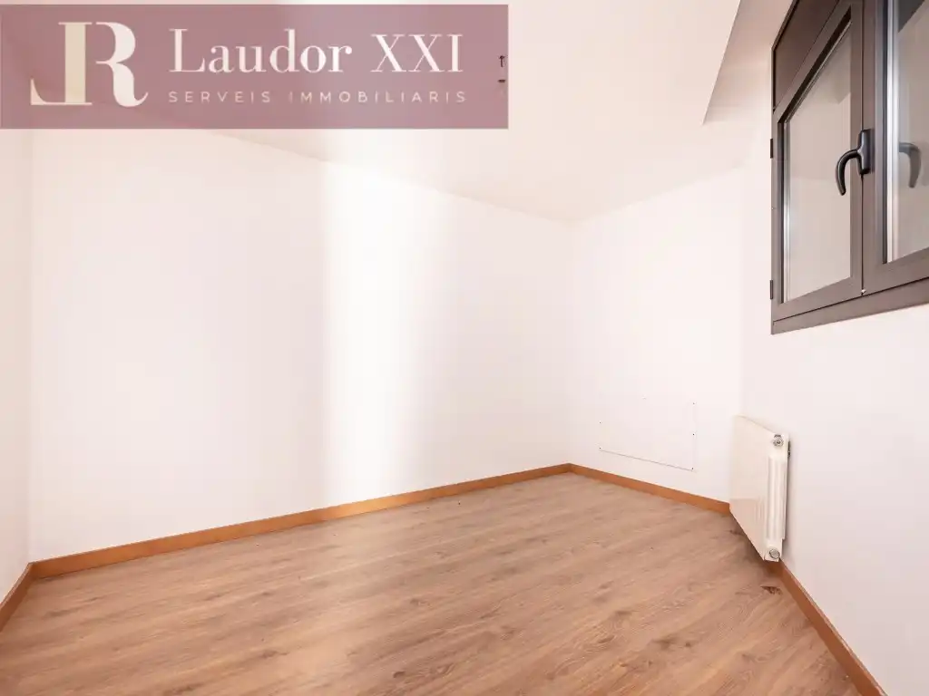 Habitación de Casa adosada en venta en Sant Quirze del Vallès