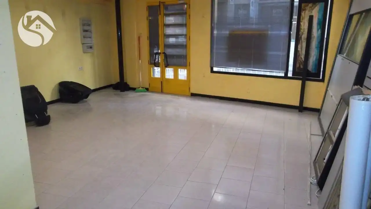 Local comercial en venda a Centro, imagen 6