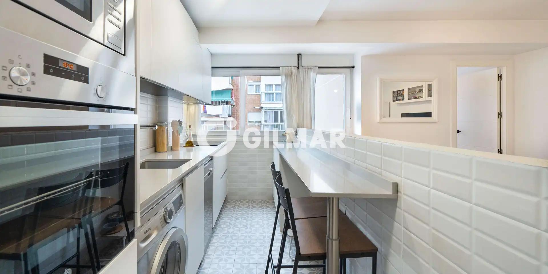 Kitchen of Flat for sale in Ciudad Lineal