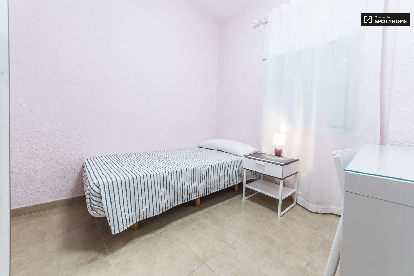 Piso para compartir en Aiora