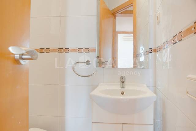 Piso en Venta en El Camp de l'Arpa del Clot