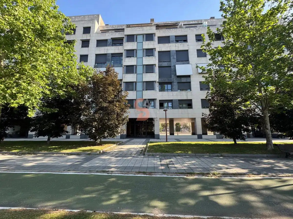 Außenansicht von Wohnung zur Miete in Valladolid mit Heizung, Möbliert und Gemeinschaftspool