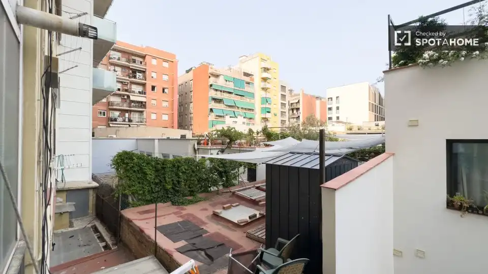Room in El Poblenou