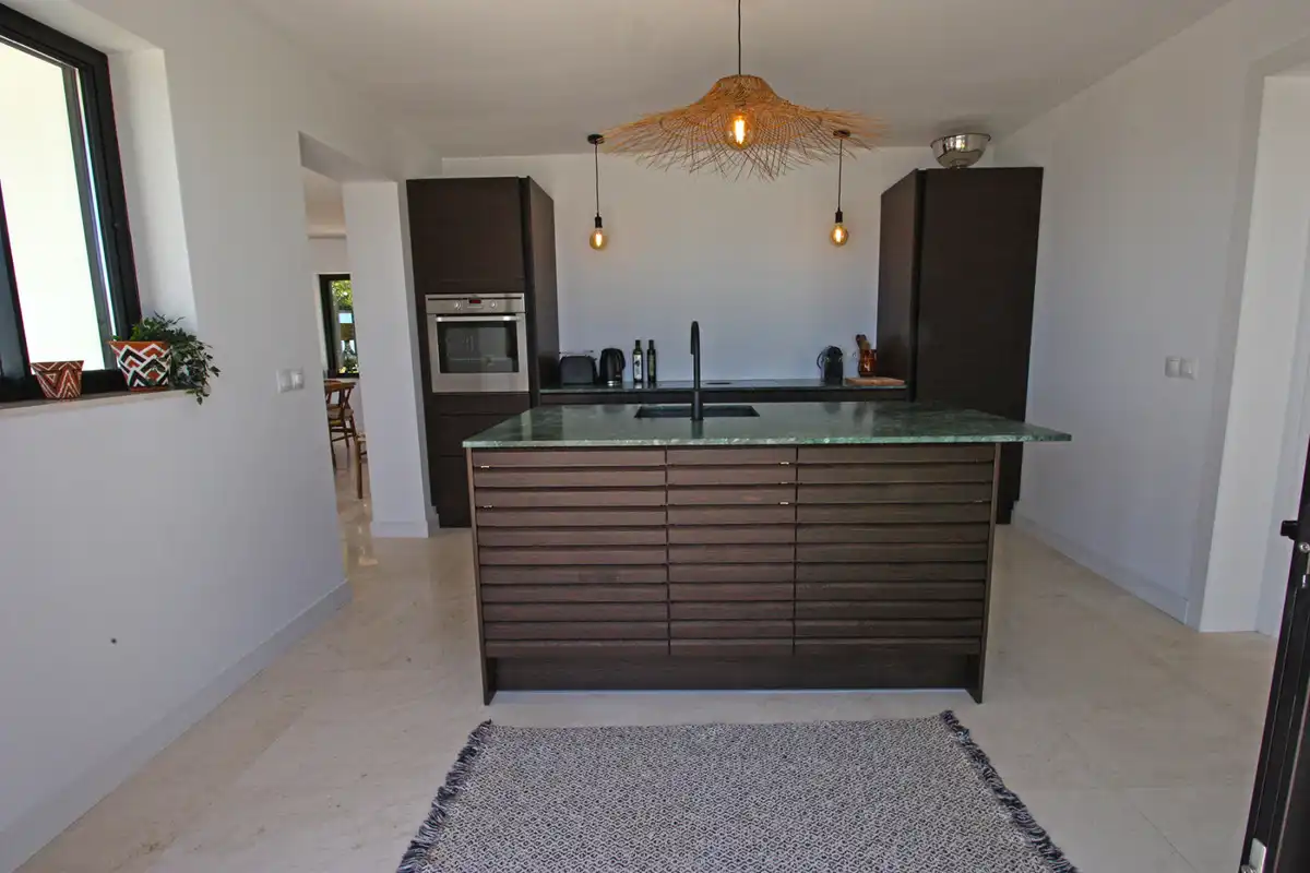 Cocina de Casa o chalet en venta en Benalmádena con Aire acondicionado, Calefacción y Jardín privado
