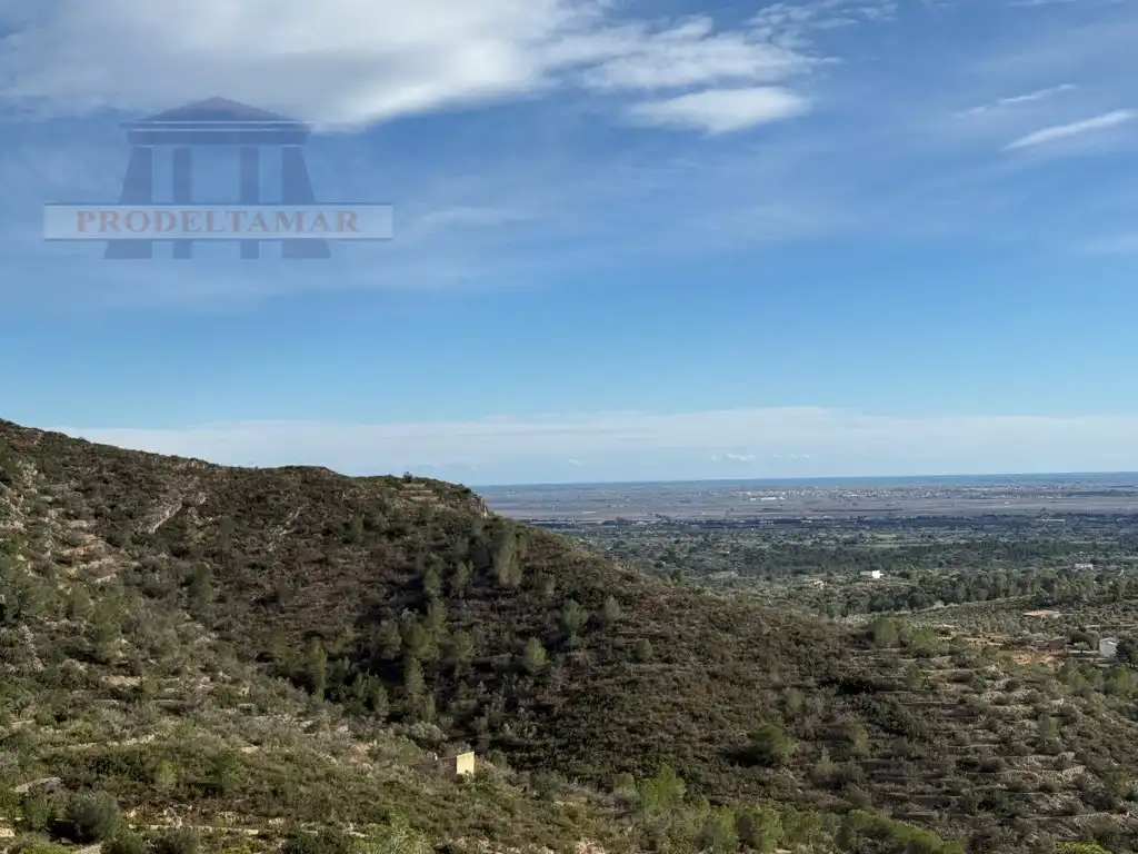 Country house for sale in Poligono 82 Paraje 6 Camp-Redo, imagen 3