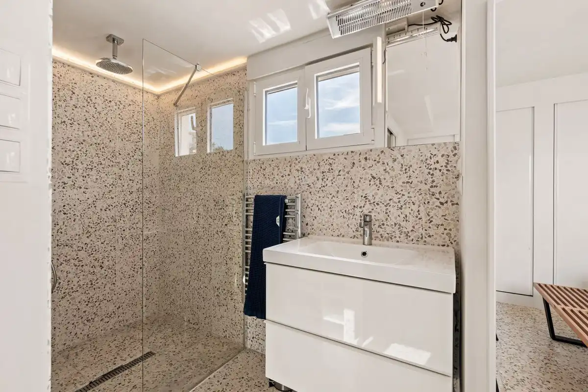 Baño de Apartamento en venta en Torremolinos con Aire acondicionado, Terraza y Piscina comunitaria