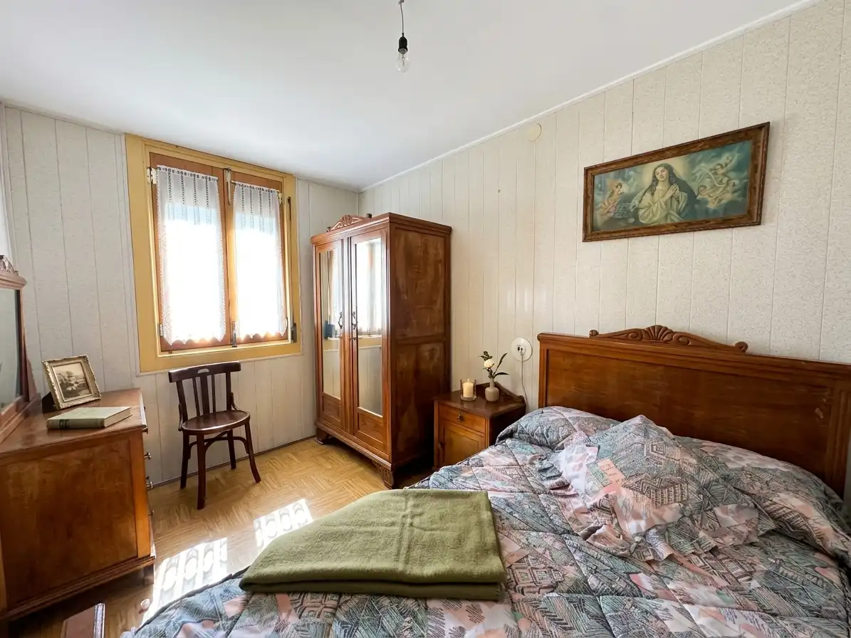 Habitación de Casa o chalet en venta en San Martín del Rey Aurelio con Jardín privado, Amueblado y Balcón