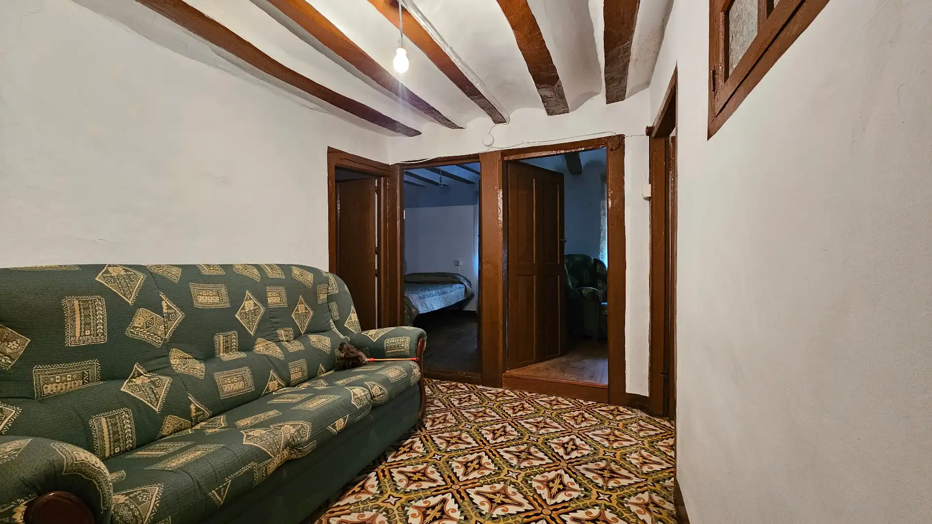 Sala d'estar de Casa o xalet en venda en Peñacerrada- Urizaharra amb Moblat
