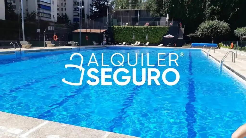 Piscina de Estudi de lloguer en Madrid amb Aire condicionat