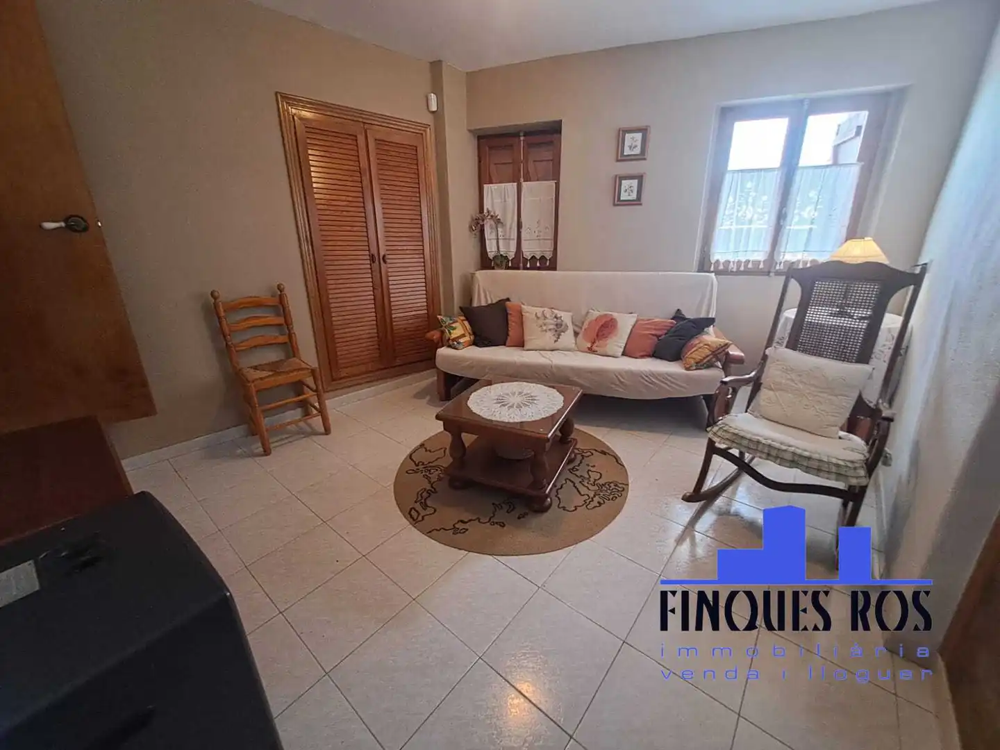 Sala de estar de Casa adosada en venta en Traiguera con Terraza, Trastero y Amueblado