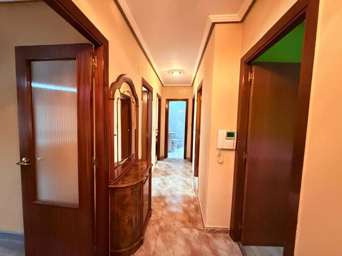 Piso en venta en Avilés - calle Leopoldo Alas Clarín, La Magdalena