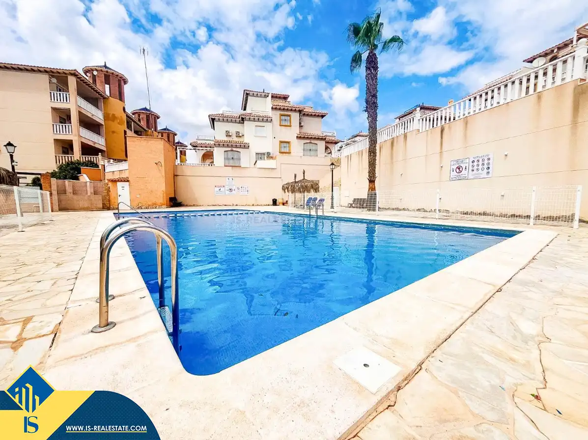 Bungalow mit Pool zum Verkauf in Orihuela Costa, imagen 2