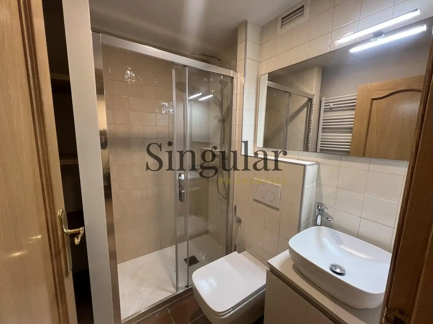 House with terrace for sale in Carrer Carrer de la Xarmada, imagen 26