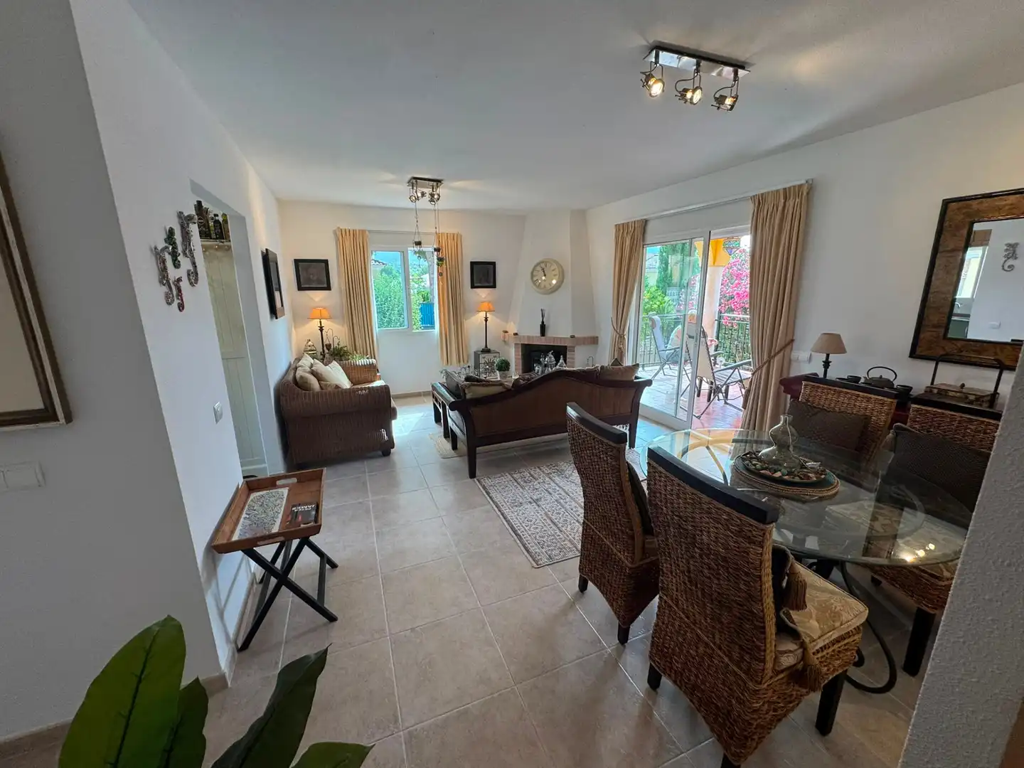 Living room of Houses for sale in Castalla  with Private garden, Terrace and Furnished