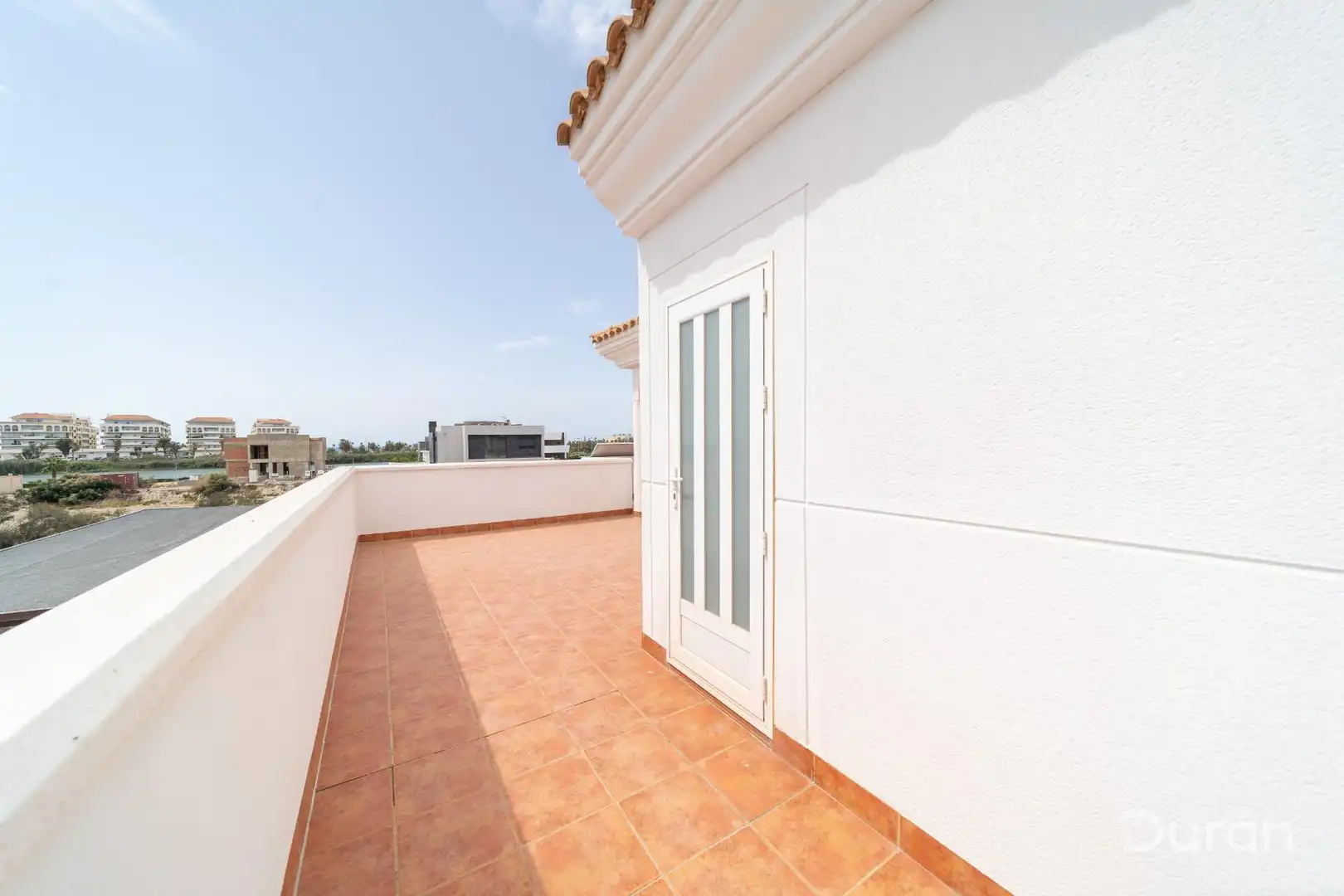 Terraza de Casa o chalet en venta en El Ejido con Aire acondicionado, Jardín privado y Terraza