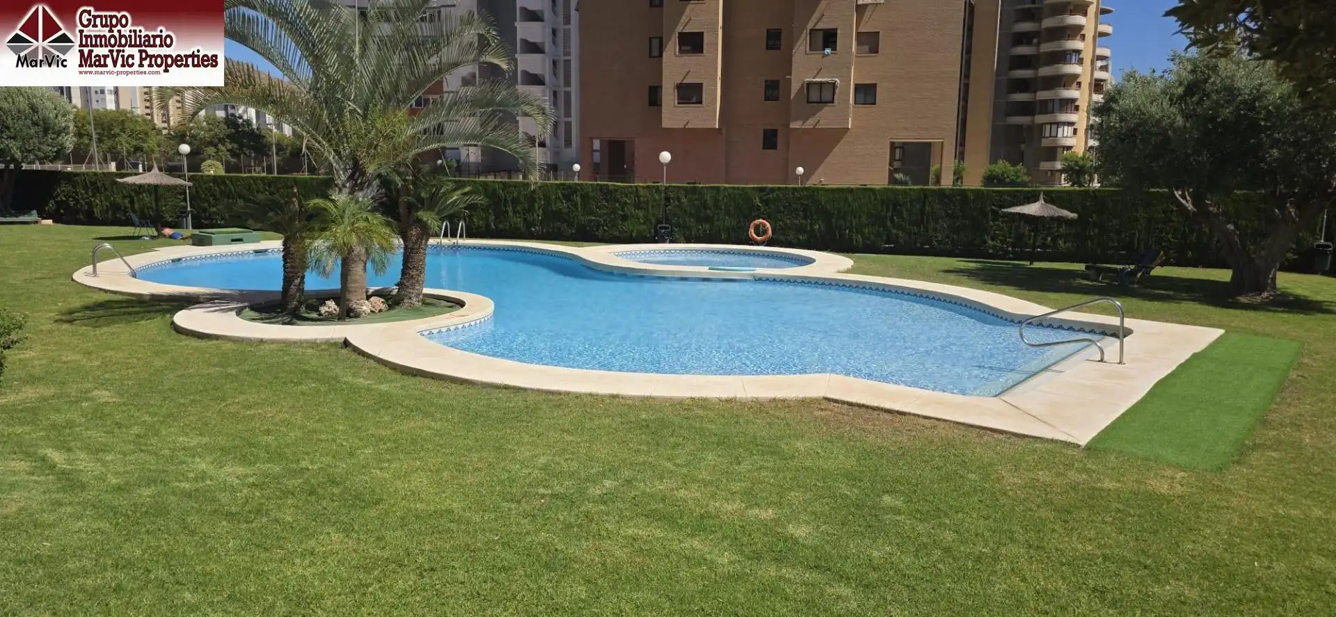 Swimming pool of Flat for sale in Benidorm  with Terrace and Community pool