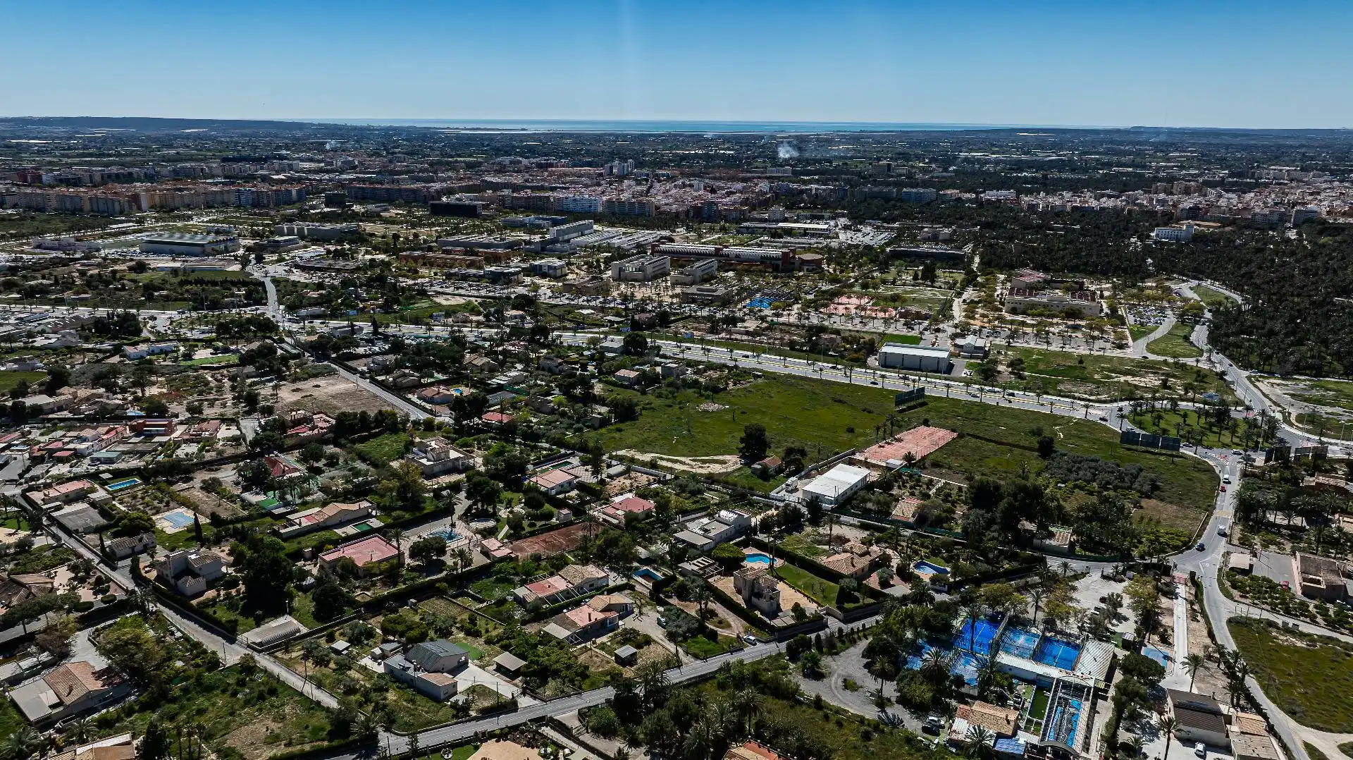Vista exterior de Casa o chalet en venta en Elche / Elx con Aire acondicionado, Jardín privado y Terraza