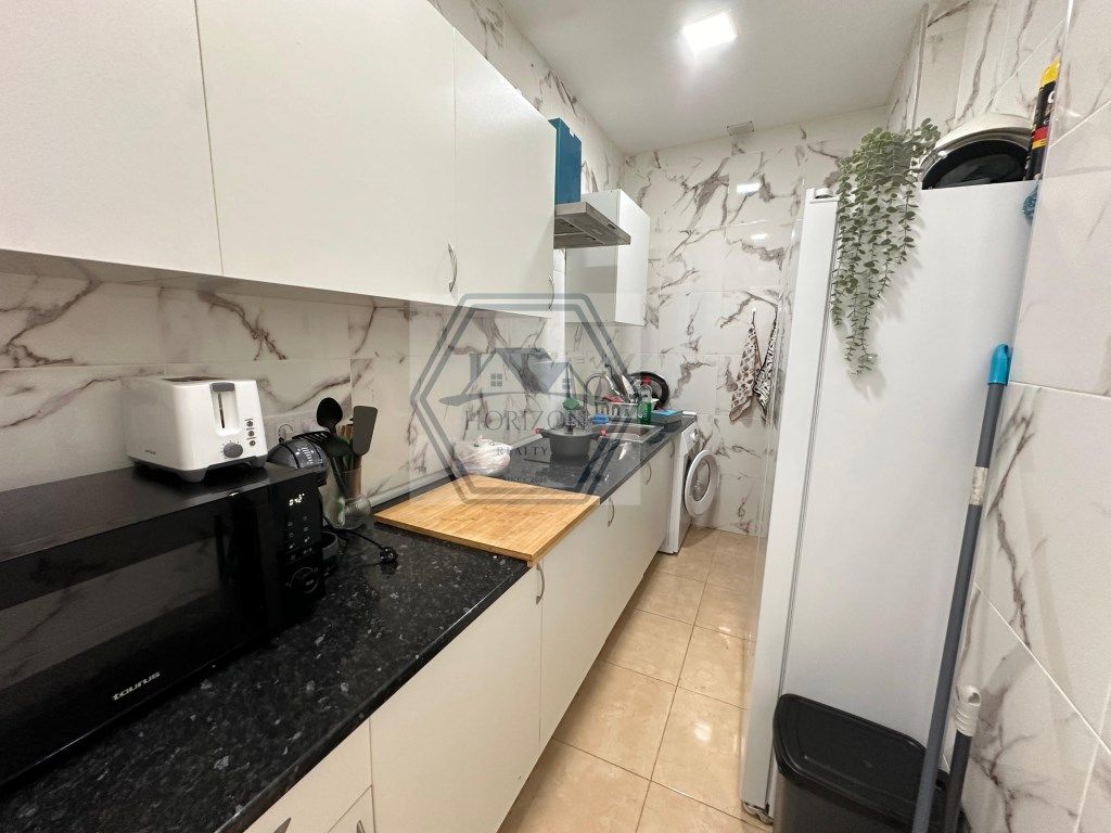 Kitchen of Flat for sale in Marbella