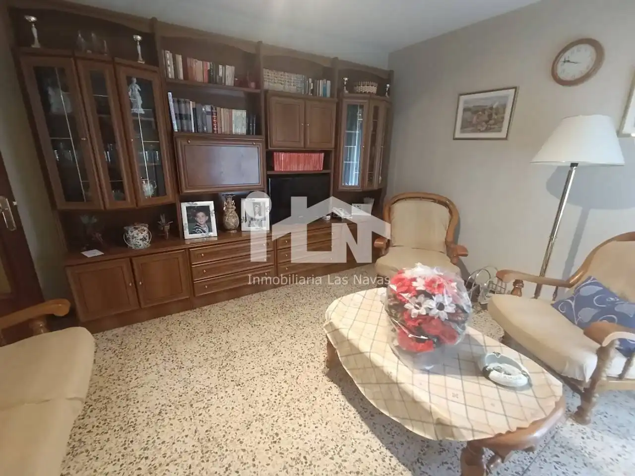 Sala de estar de Piso en venta en Las Navas del Marqués  con Calefacción, Terraza y Balcón