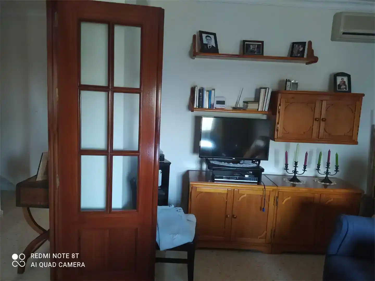 Sala d'estar de Casa adosada en venda en Marchena amb Aire condicionat i Traster