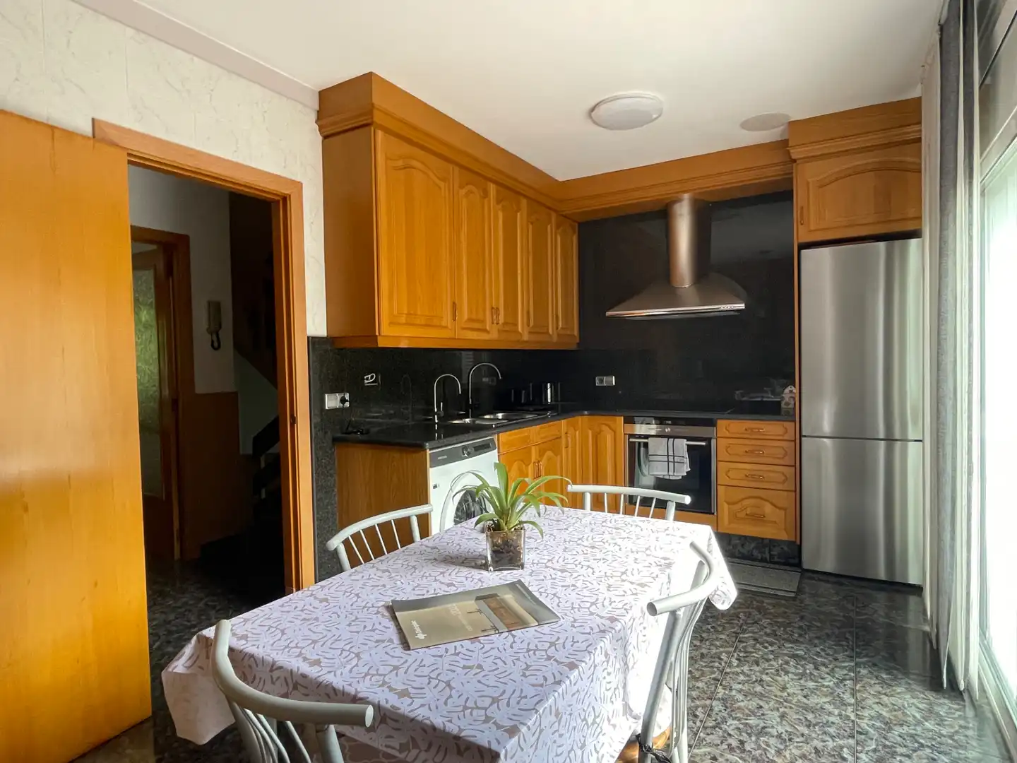 Kitchen of Detached homes for sale in Olot, Girona