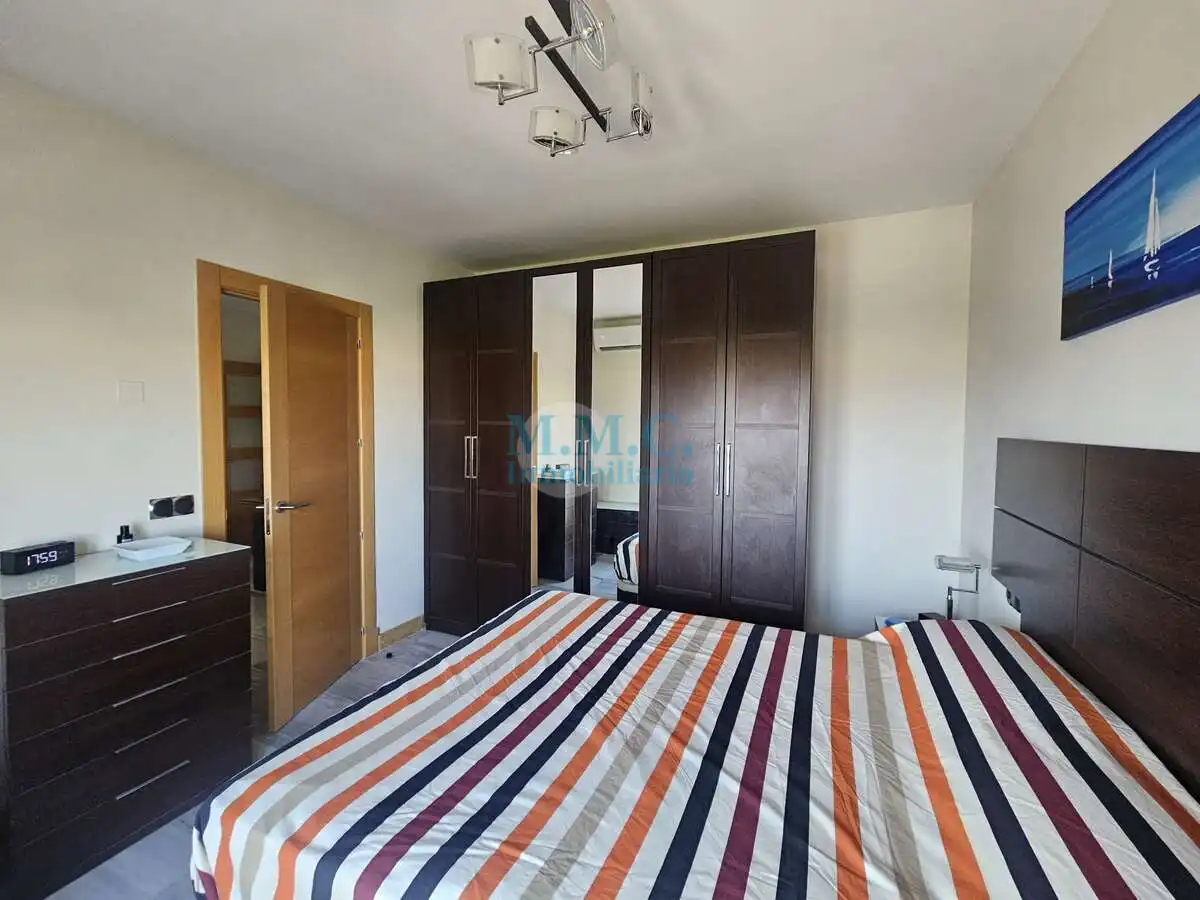 Habitación de Piso en venta en Roquetas de Mar con Aire acondicionado, Amueblado y Balcón