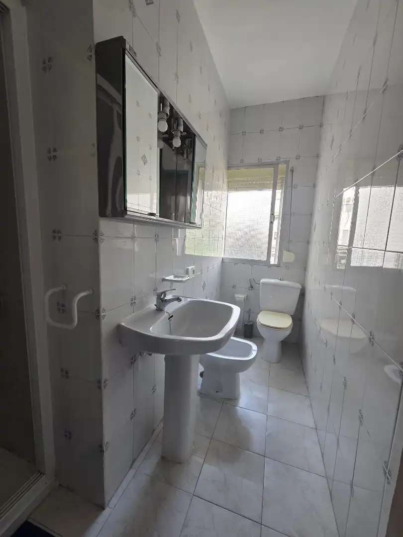 Bathroom of Flat for sale in Badajoz  with Air Conditioner, Furnished and Washing machine