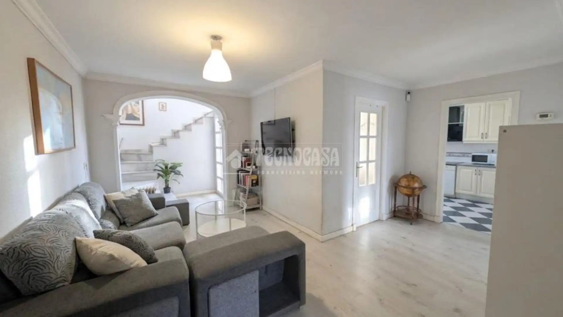 Sala de estar de Casa adosada en venta en Jerez de la Frontera con Calefacción, Terraza y Balcón