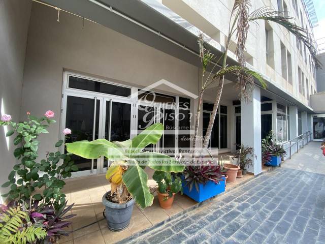 Local comercial en Venta en De Botija en Sardina