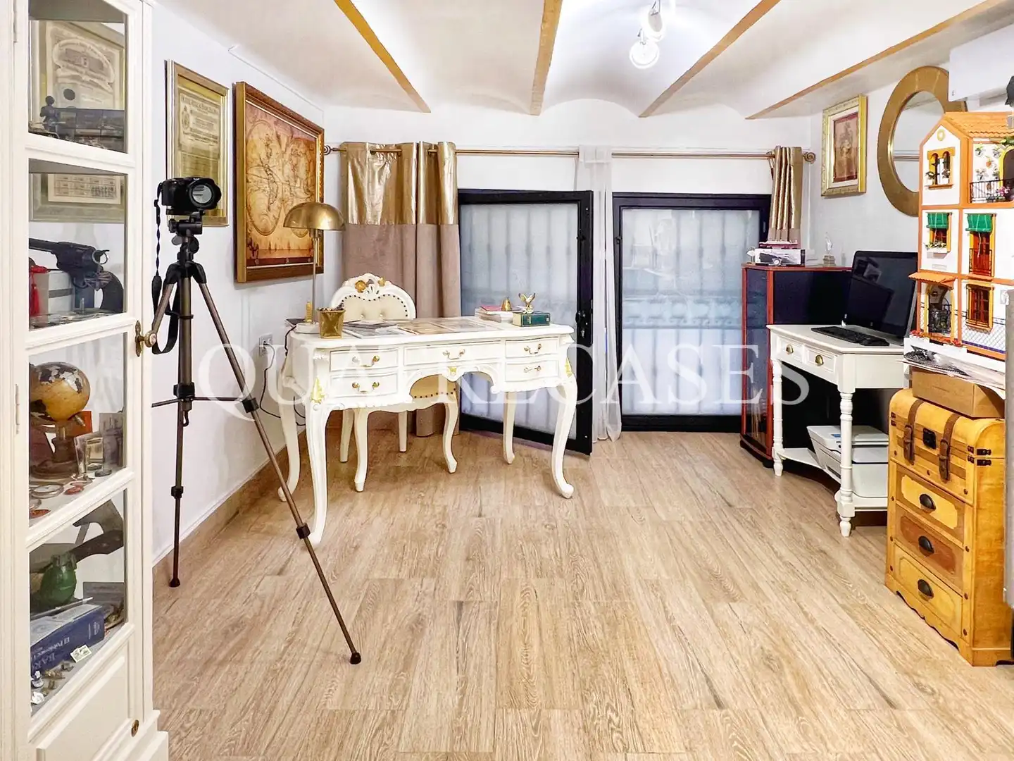 Sala de estar de Piso en venta en Barcelona con Aire acondicionado, Calefacción y Parquet
