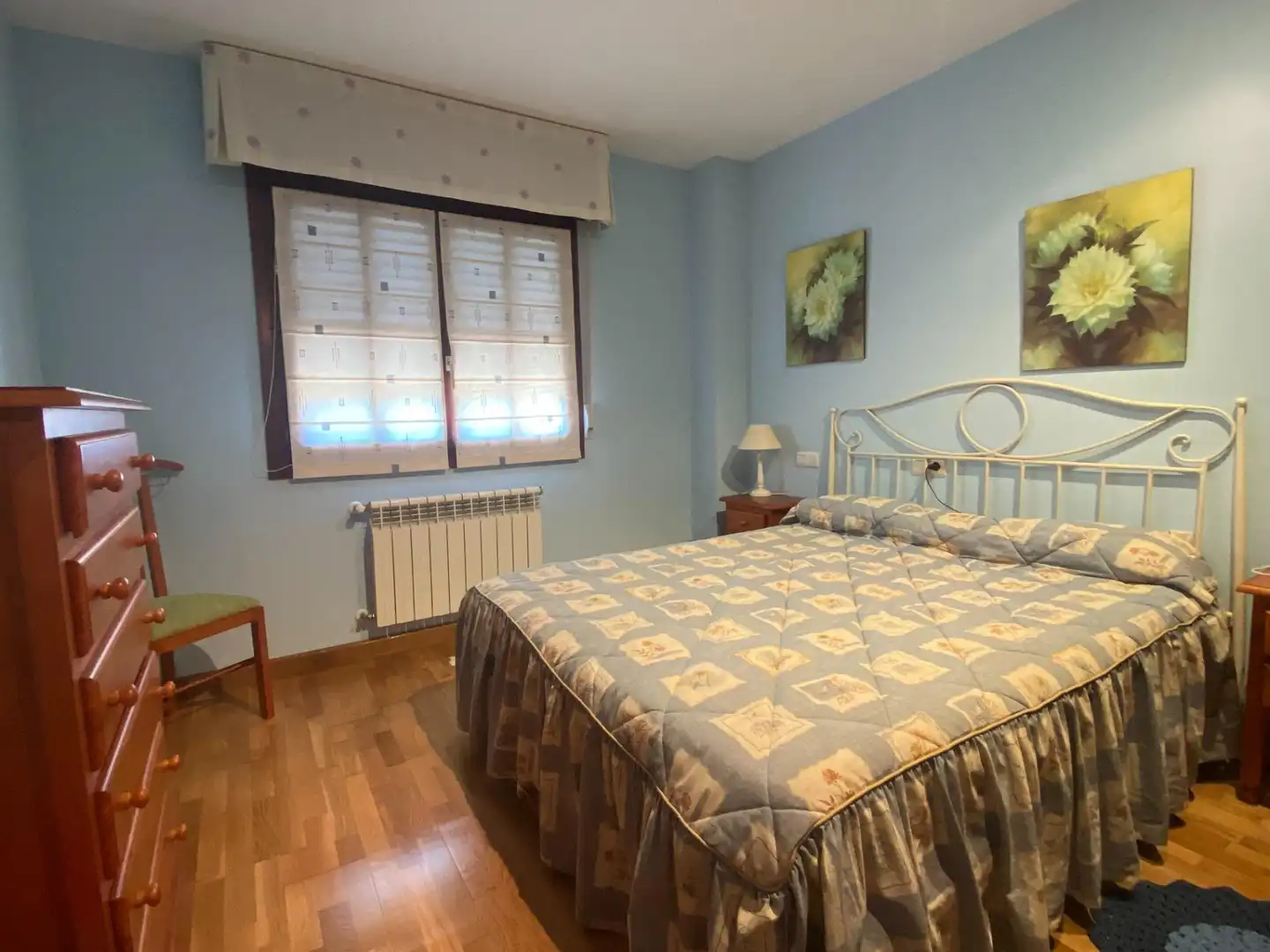 Habitación de Casa adosada de alquiler en Ribadesella con Calefacción y Terraza