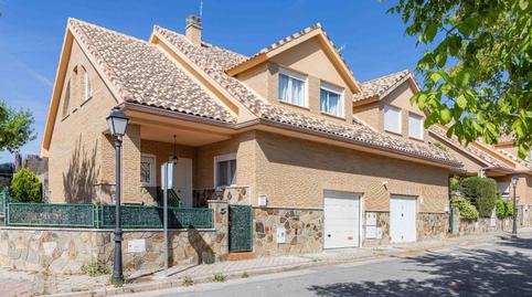 Photo 2 of Single-family semi-detached for sale in Guadalix de la Sierra, Madrid