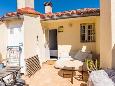 Penthouse with lift to rent in Calle de Santa María 20