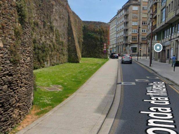 Local comercial en Venta en Ronda da Muralla, 186 en Recatelo - O Carme