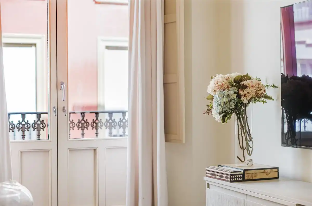 Flat with terrace for sale in Calle Cárcer, imagen 7