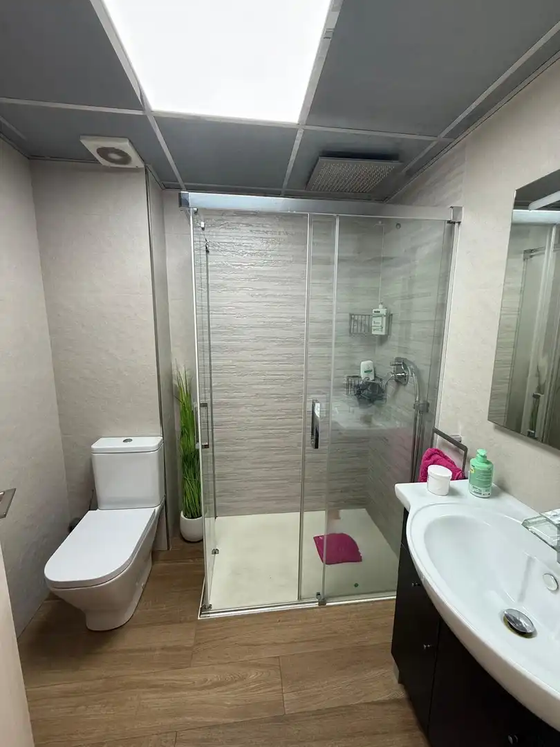 Baño de Piso en venta en Molina de Segura con Aire acondicionado y Amueblado