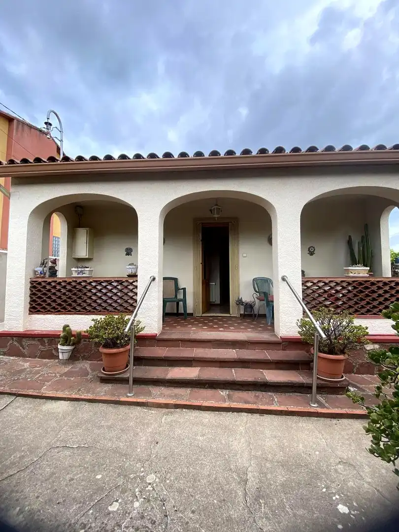 Exterior view of Houses for sale in Sant Andreu de la Barca  with Heating, Private garden and Terrace