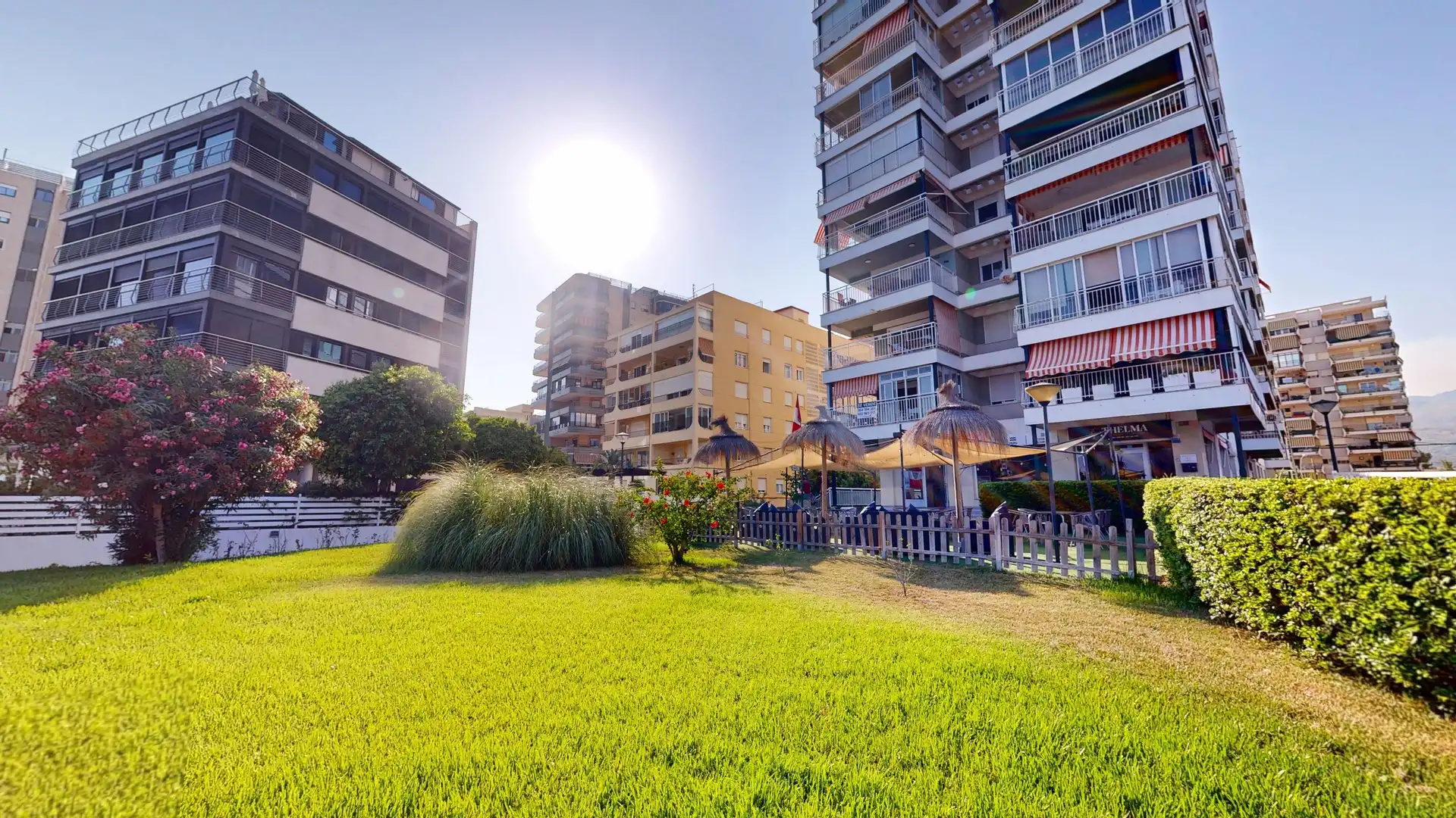 Vista exterior de Piso en venta en Benicasim / Benicàssim con Jardín privado y Terraza
