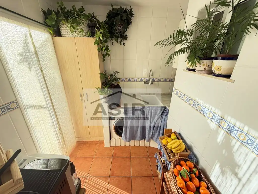Kitchen of Houses for sale in Sueca  with Air Conditioner, Terrace and Swimming Pool