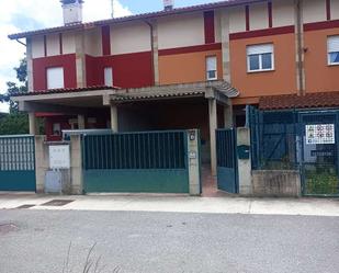 Exterior view of Single-family semi-detached for sale in Ribera Baja / Erribera Beitia  with Heating and Furnished