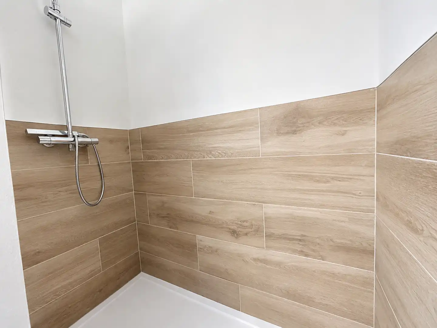 Bathroom of Flat for sale in Torelló  with Heating