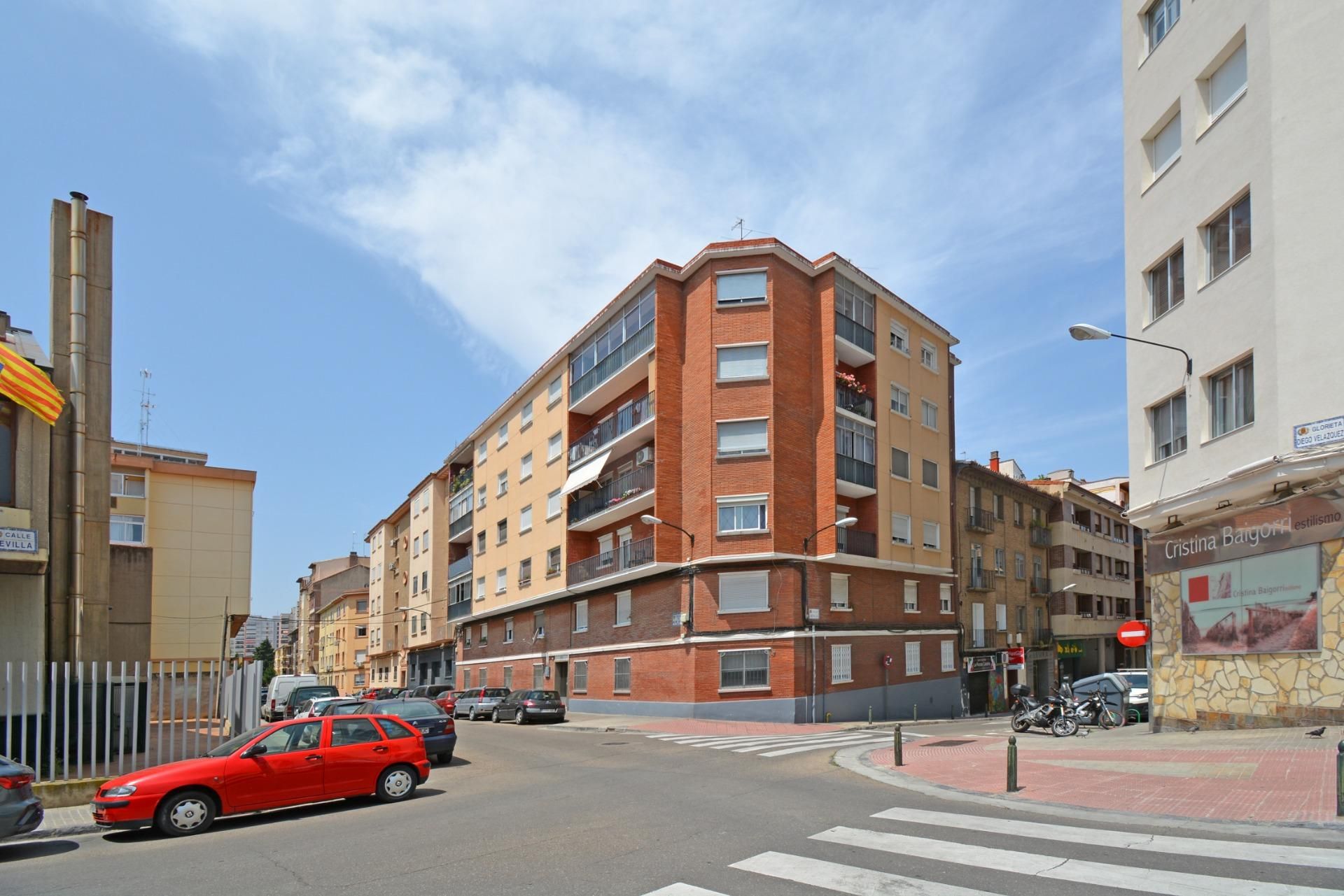 Vista exterior de Pis en venda en  Zaragoza Capital amb Traster