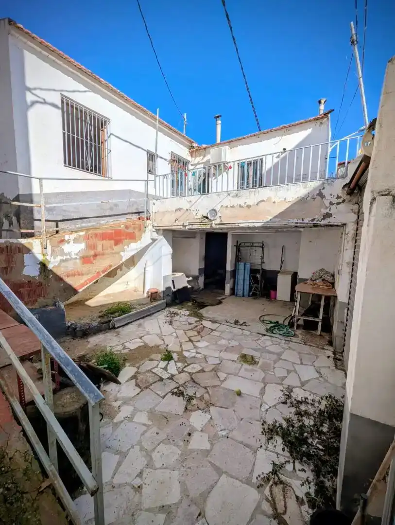 Casa adosada en venda en Beniel amb Aire condicionat