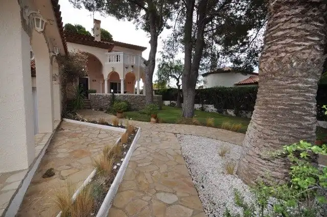 House with garden for sale in Miami Platja, imagen 28